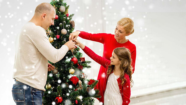Home Decoration Tips For Christmas - AmbalaCakes
