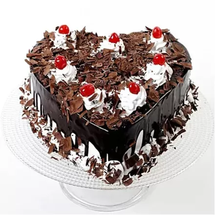 Buy/Send Delicious Heart Shaped Chocolate Cake- Half Kg Online- FNP