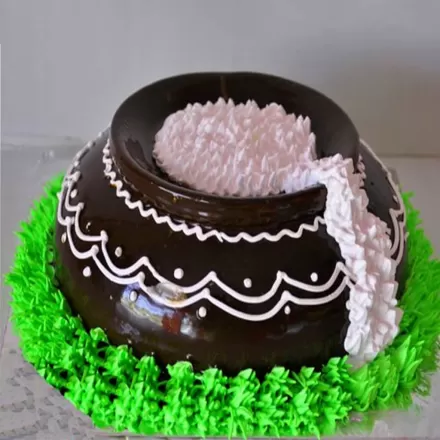 Janmashtami theme cake - Decorated Cake by Nikita shah - CakesDecor
