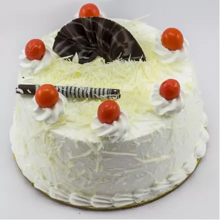 Order Premium White Forest Cake Online | YummyCake