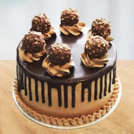 Ferrero Rocher Heart Shaped Cake - Chocomans